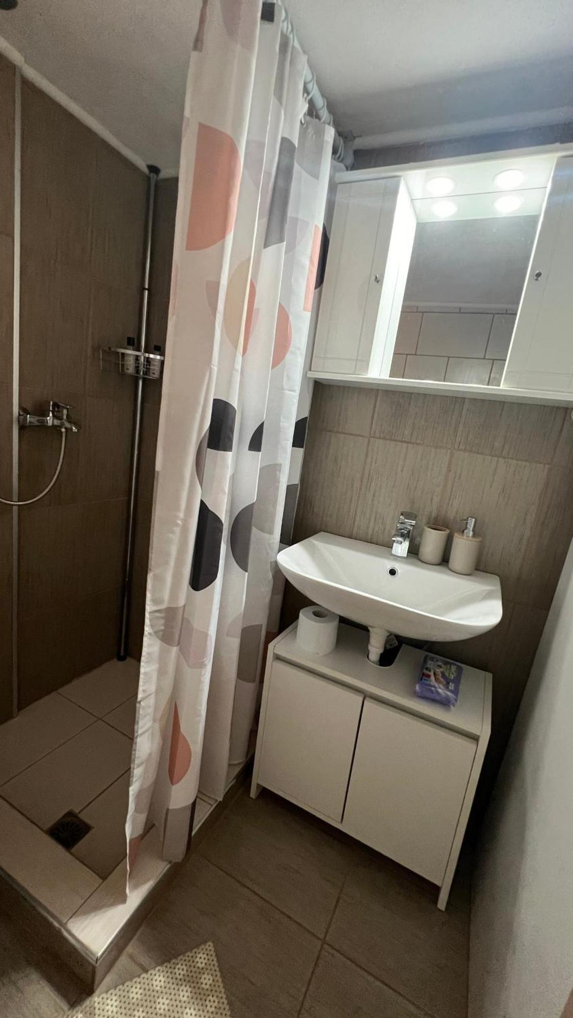 Artemis Central Home Екстериор снимка